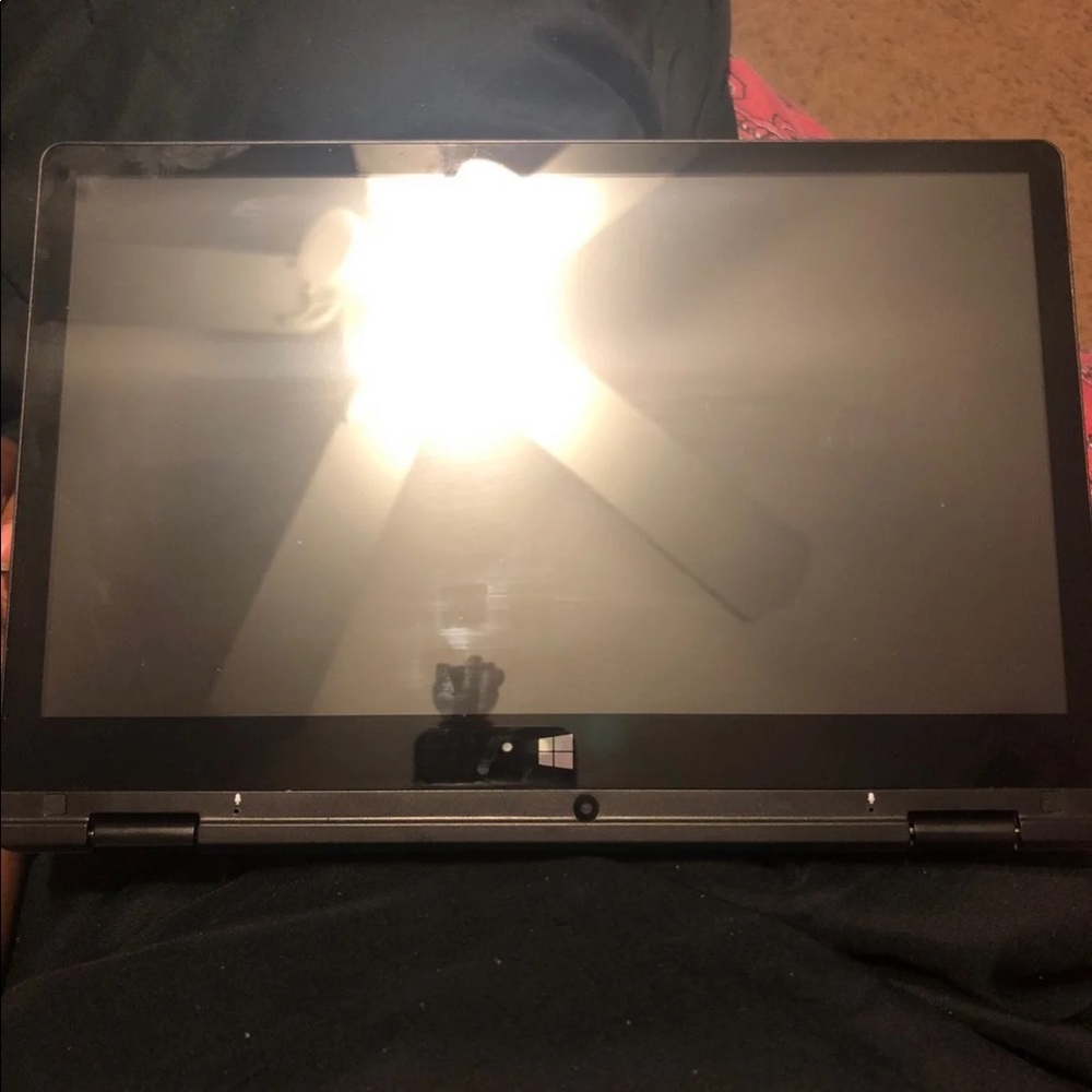 Ematic 11 inch 2 in 1 touchscreen laptop